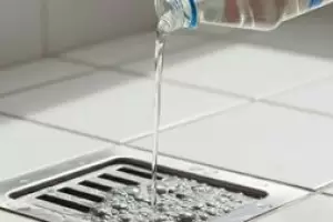 Truco del agua caliente en los desag�es: el m�todo definitivo para proteger tus ca�er�as