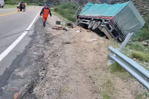 Volc� cami�n en la RN 60: se conoci� la identidad del conductor