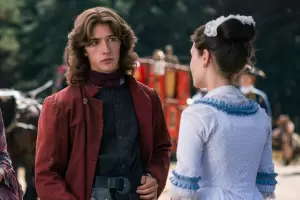 De estrella de Netflix a trabajar en una playa argentina: Julen Katzy sorprende y es viral