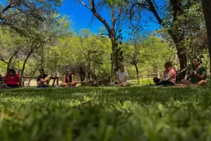 Yoga al aire libre en El Jumeal: �cu�ndo y para qui�n es?