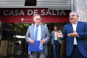 Jalil y los gobernadores dialoguistas condicionaron su apoyo a la reforma laboral