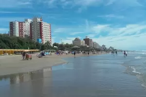 Tragedia en Santa Teresita: hallaron muerto al hombre arrastrado por el mar