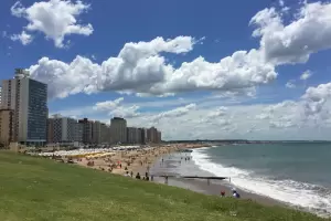Horror en Miramar: abuso y violencia armada contra una adolescente en la playa
