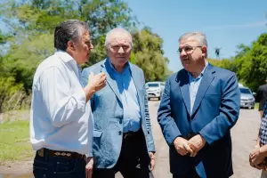 Jalil recorri� zonas inundadas en El Ba�ado