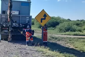 Vialidad Nacional refuerza la seguridad en la Ruta Nacional 60 con la reposici�n de se�ales