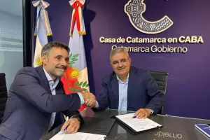 Invertir�n m�s de $2 mil millones para impulsar el Poncho y la cultura en Catamarca