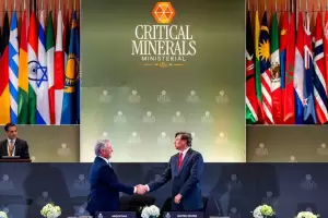 Argentina y Estados Unidos firmaron un acuerdo sobre minerales y tierras estrat�gicas