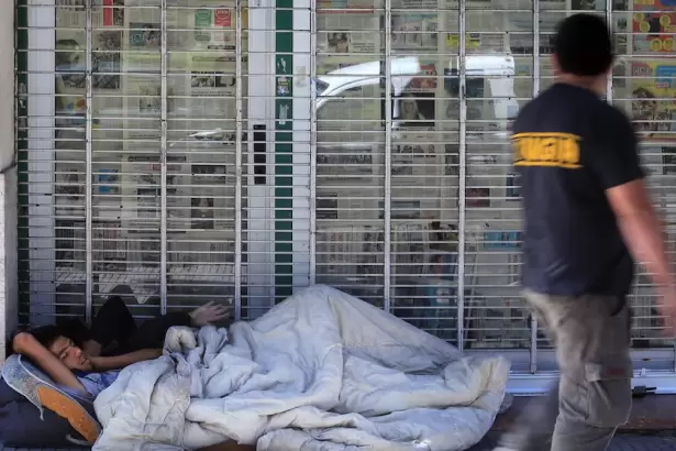 Para el Gobierno, la pobreza se redujo a 26,9% en el tercer trimestre de 2025