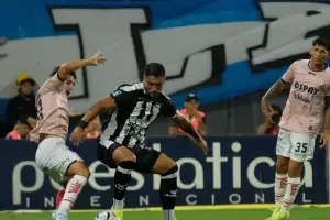 Central C�rdoba le gan� a Uni�n y consigui� su primer triunfo en el Apertura