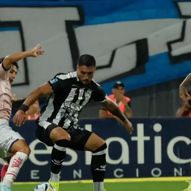 Central C�rdoba le gan� a Uni�n y consigui� su primer triunfo en el Apertura