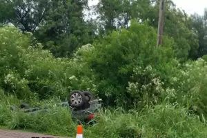 Siniestro en la Ruta Nacional N� 64: un hombre de 44 a�os volc� tras dormirse al volante