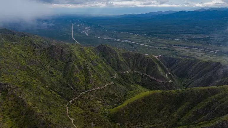 Restan pocos kil�metros para unir los trabajos en la cumbre de la Cuesta de Zapata