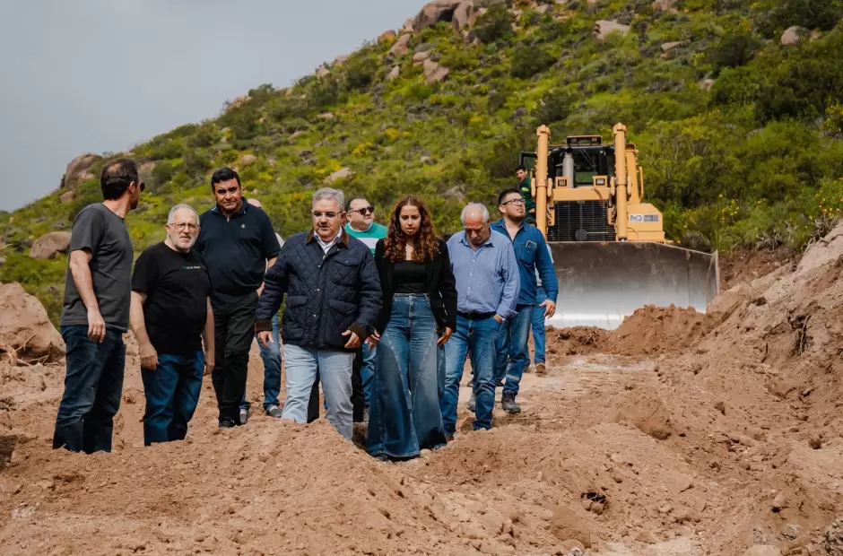 Restan pocos kil�metros para unir los trabajos en la cumbre de la Cuesta de Zapata