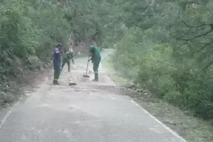 Restablecen el tr�nsito en la Cuesta de Los �ngeles tras intensas tareas de despeje