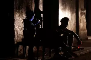 Apagones r�cord y asedio petrolero: Cuba se hunde en su crisis m�s profunda