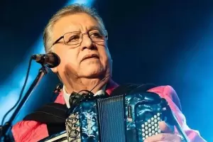 Marcos Camino dej� los escenarios y crece la incertidumbre sobre el futuro de Los Palmeras