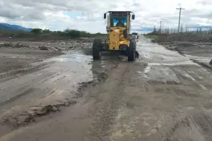 Alerta vial por lluvias: piden circular con precauci�n en rutas nacionales 38, 40 y 64