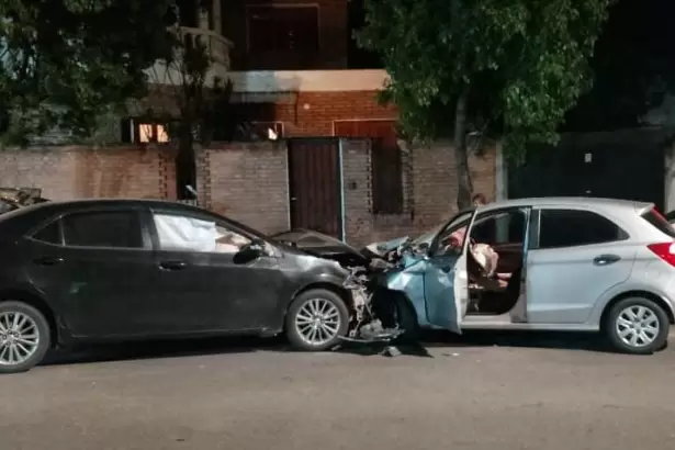 Avenida G�emes Oeste: un conductor alcoholizado provoc� un choque en cadena