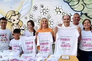 Gustavo Saadi acompa�� a Soles Catamarca en el D�a de la Lucha contra el C�ncer Infantil