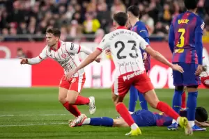 Barcelona cay� ante Girona y qued� como escolta en La Liga