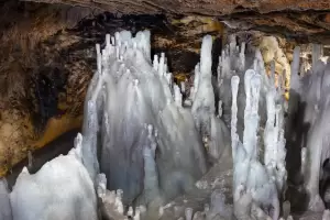 Descubren en una cueva una bacteria de 5.000 a�os resistente a diez antibi�ticos modernos