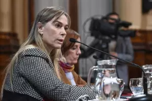Sturzenegger y Quirno: denuncia penal por el "Caso AACI"