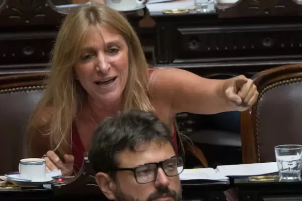 Florencia Carignano ratific� el sabotaje a la sesi�n de reforma laboral: "Lo volver�a a hacer"