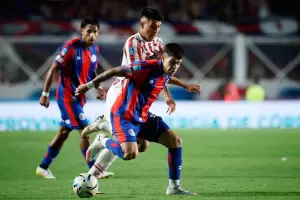 San Lorenzo rescat� un empate ag�nico con Instituto en el Nuevo Gas�metro