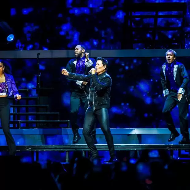 El sue�o de su vida: Chayanne subi� a una fan al escenario e hizo estallar el estadio