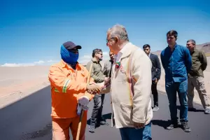 El Gobernador supervisa el avance estrat�gico en la Ruta 43