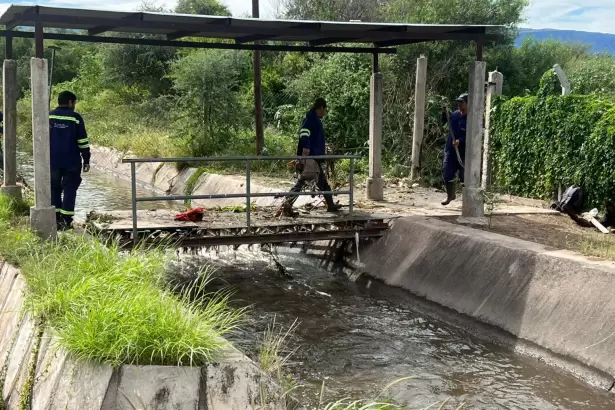 Canal de la Colonia: culminan trabajos integrales de limpieza y reparaci�n