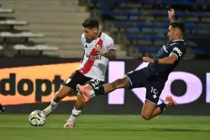 A la espera de Coudet, River igual� ante Independiente Rivadavia
