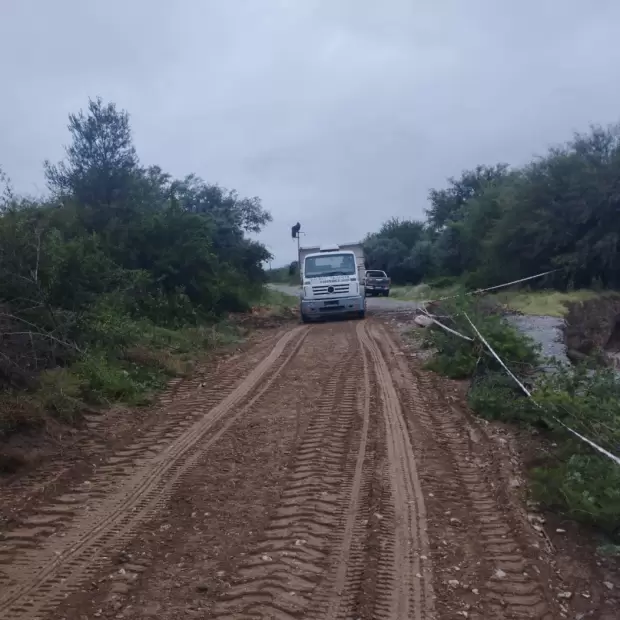 Rehabilitan el tr�nsito en la Ruta Provincial N�19 tras el paso de las crecidas