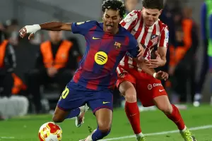 Atl�tico de Madrid sufri� una goleada, pero elimin� a Barcelona y es finalista de la Copa del Rey