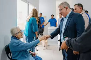 Acceso y finalizaci�n habitacional: Jalil entreg� viviendas en Capital y Valle Viejo