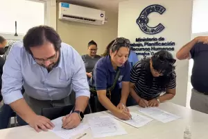 El Gobierno y ATSA blindan el sistema sanitario con indexaci�n salarial y nuevos adicionales