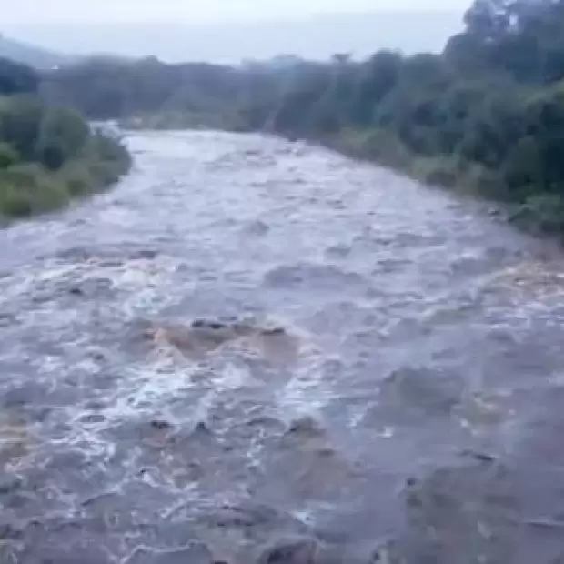 Crecida del R�o del Valle: piden extremar precauciones en zonas aleda�as