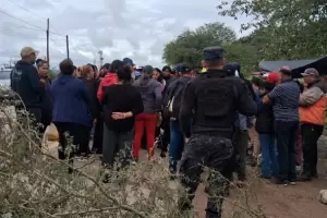 Crisis en Bel�n: trabajadores municipales profundizan el corte en la Ruta Nacional 40 ante la falta de respuestas