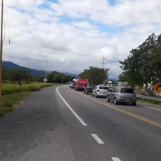 Persiste el corte de tr�nsito en la Ruta Nacional 38 a la altura de Chumbicha