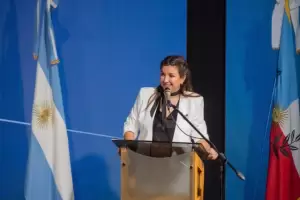 Zenteno ratifica su plan de obras y advierte por la crisis social