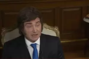 Milei marca territorio: "A m� no me van a llevar puesto como hicieron con Macri"