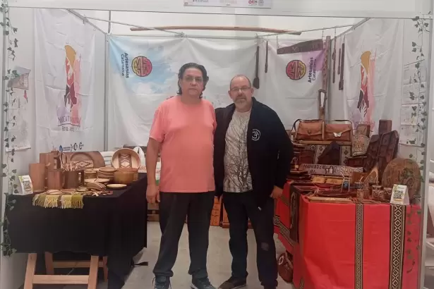 Artesanos de Catamarca llevaron su identidad cultural a encuentros artesanales del pa�s