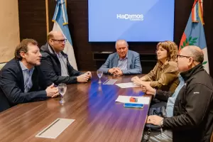 Viales y Provincia acuerdan paritarias con ajuste por inflaci�n