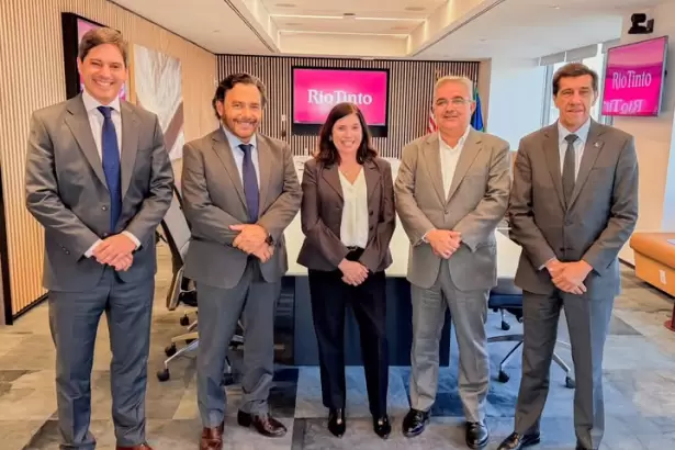 Jalil se reuni� con Rio Tinto y analiz� nuevas inversiones de litio para el NOA