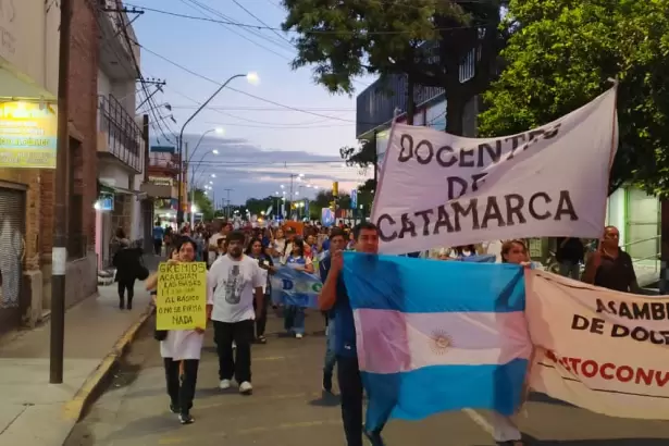 Catamarca: docentes autoconvocados rechazan la oferta salarial y anticipan continuidad del conflicto