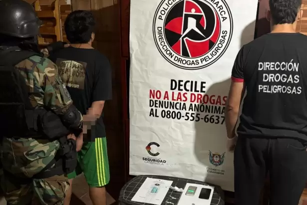 Golpe al narcomenudeo en Catamarca: secuestran drogas y detienen a dos personas