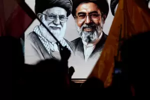 Ir�n desmiente al Pent�gono y afirma que Mojtaba Khamenei "no tiene ning�n problema"