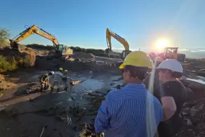 Aguas de Catamarca contin�a con el arreglo de ca�er�as tras la crecida