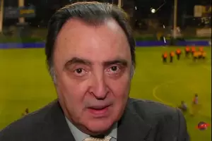 Muri� Marcelo Araujo, la voz que marc� una era en el relato del f�tbol argentino