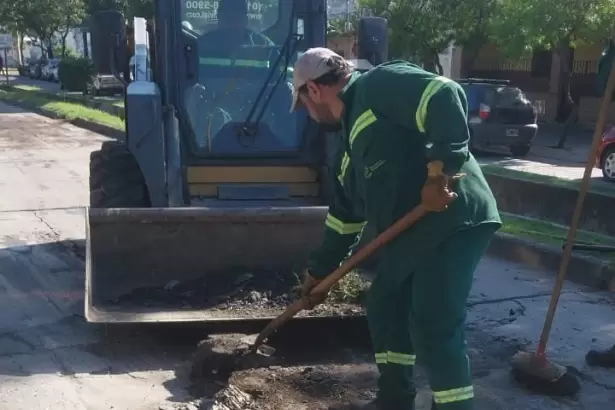 Fresado en Avda. Mariano Moreno: interrumpen el tr�nsito en un tramo clave de la Capital